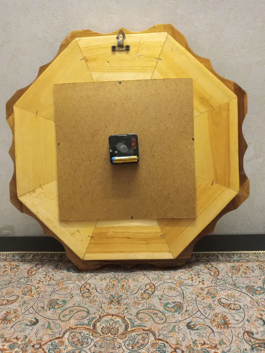 ساعت دیواری تمام چوب مینیاتوری کاردست|ساعت دیواری و تزئینی|کاشان, دانش|دیوار