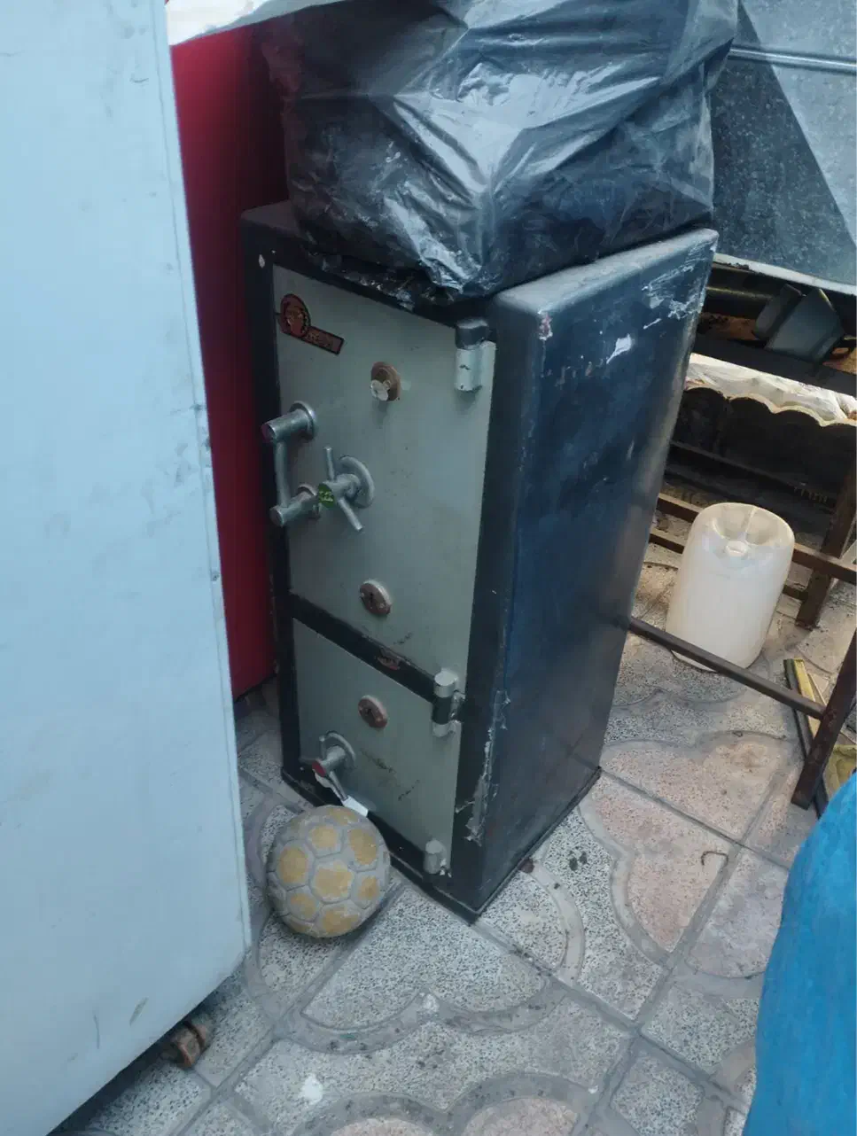 گاو صندوق|دفتر کار|کرمان, |دیوار