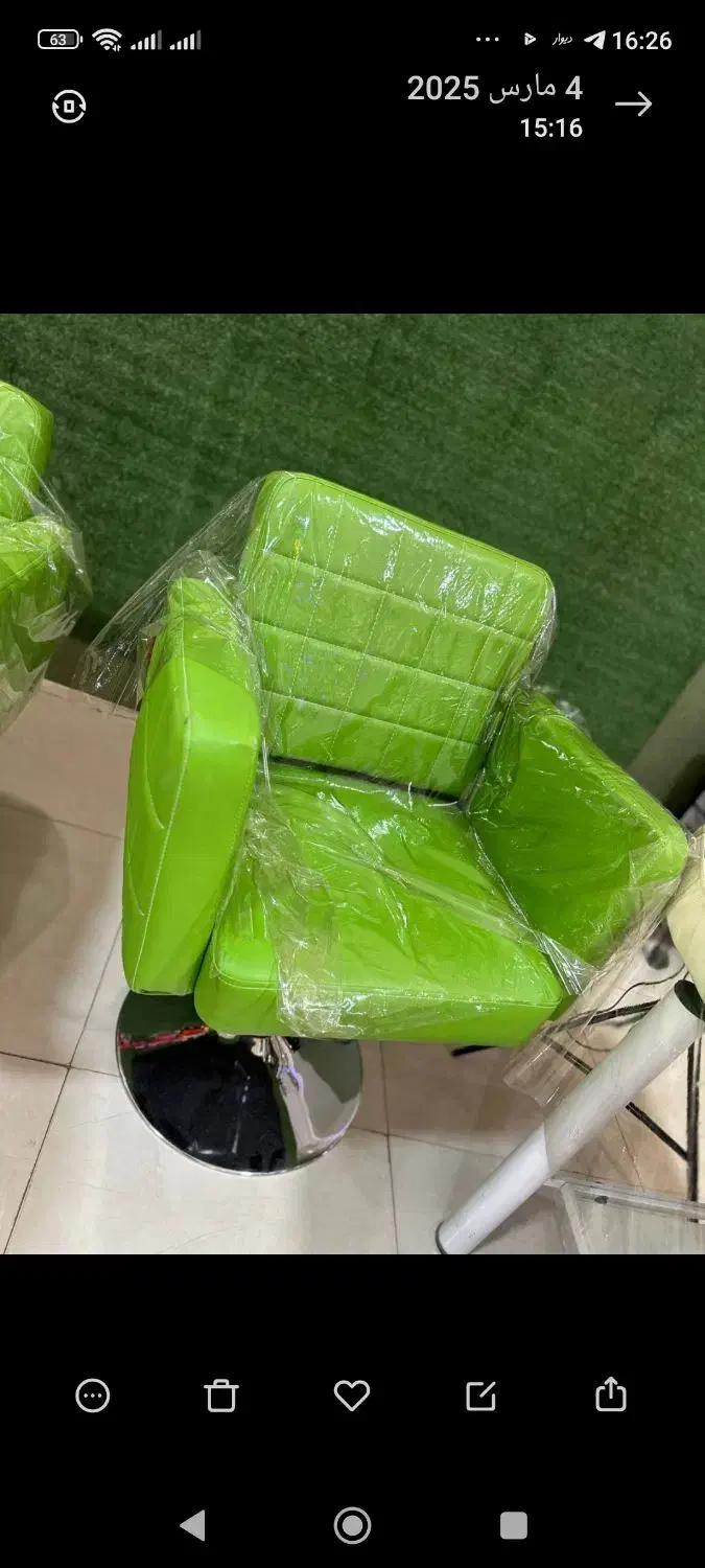 صندلی چرخشی در حد نو بسبار زیبا..|صندلی و نیمکت|زنجان, |دیوار