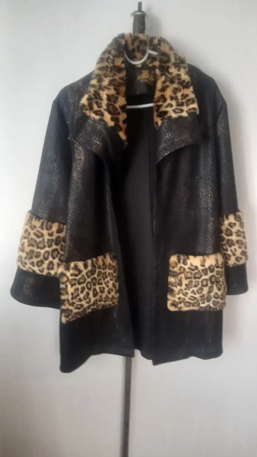 کاپشن در حد نو|لباس|میاندوآب, |دیوار