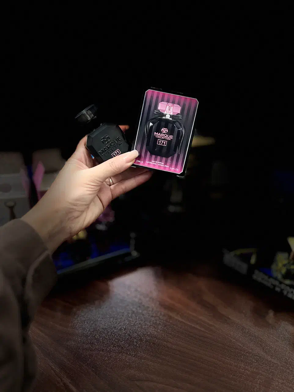 ادکلن|آرایشی، بهداشتی، درمانی|رشت, حمیدیان|دیوار