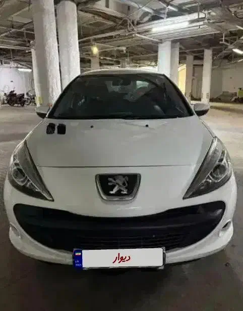 207پانا مدل 99 سالم و بیرنگ|خودرو سواری و وانت|کاشان, شهرک انقلاب|دیوار