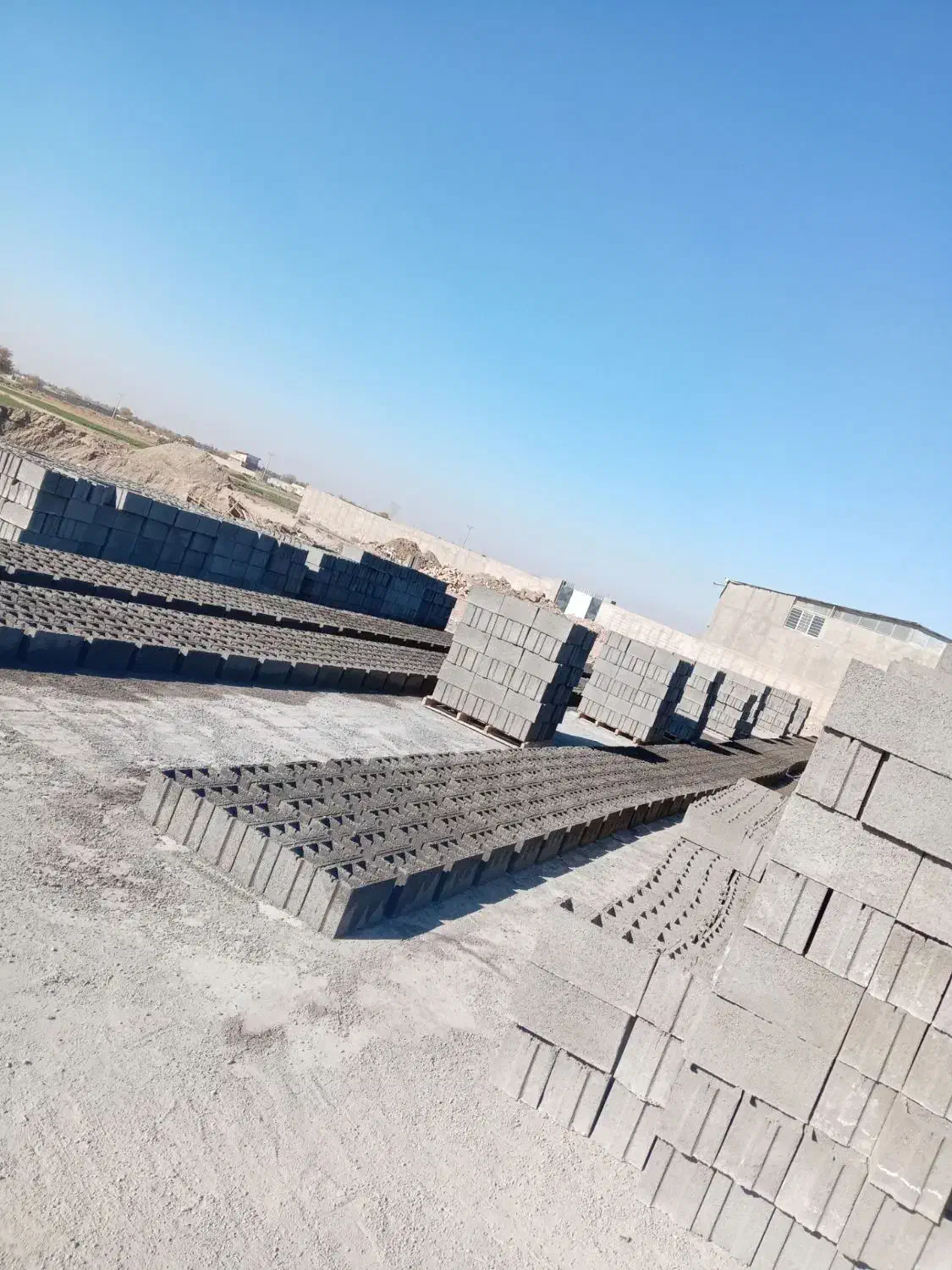 بلوکه سیمانی|مصالح و تجهیزات ساختمان|نیشابور, قلعه نو|دیوار