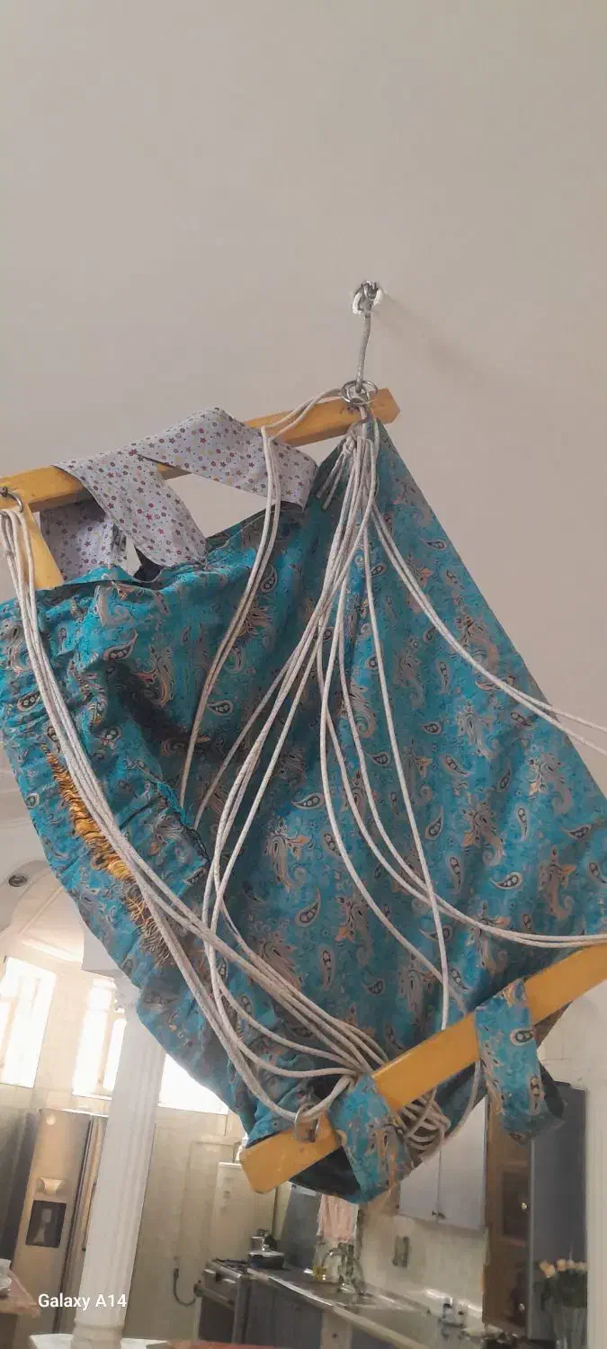 گهواره سقفی|اسباب و اثاث بچه|یزد, |دیوار