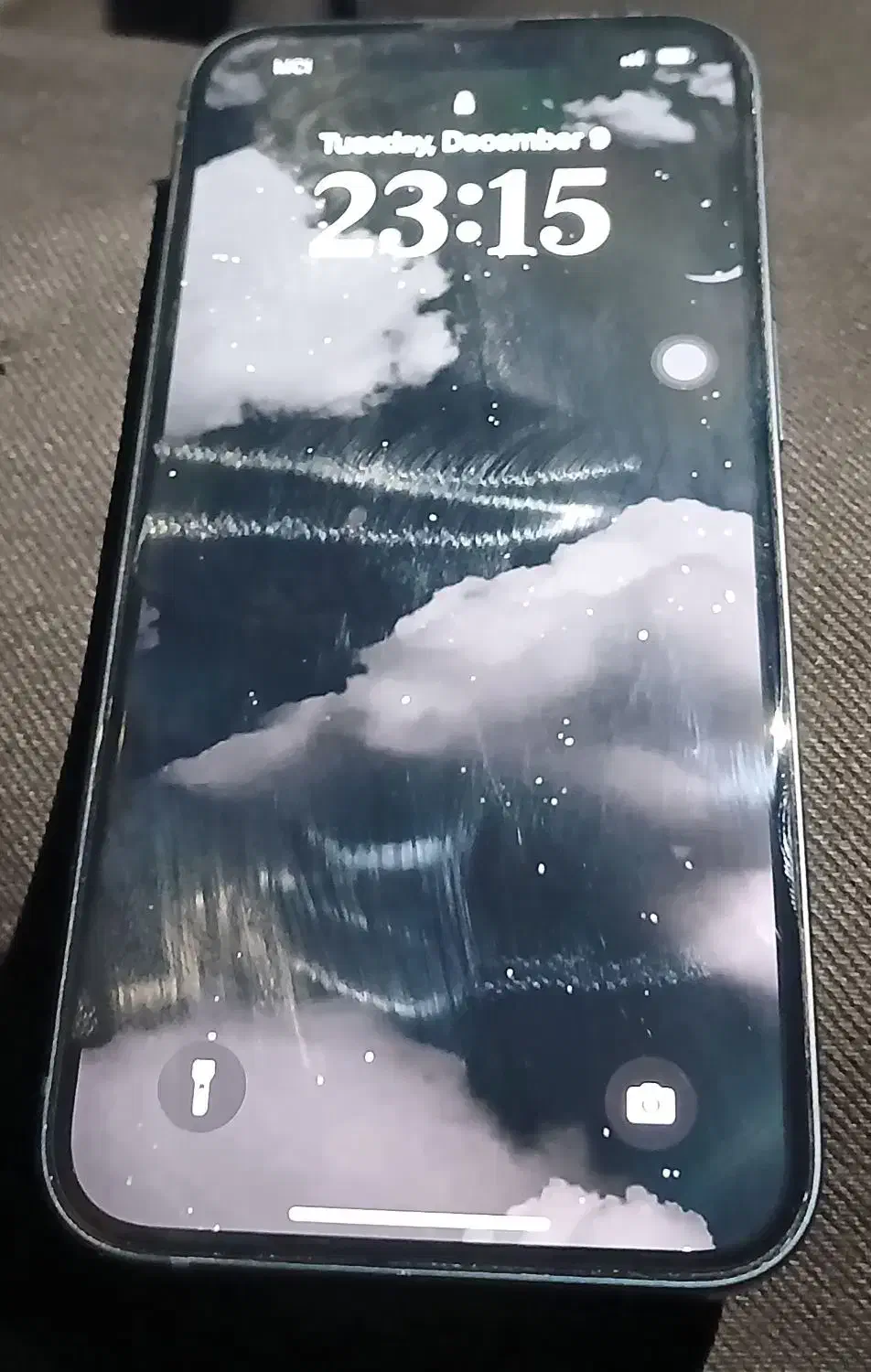 آیفون۱۳ نرمال مشگی خیلی تمیز|موبایل|قم, شهدا|دیوار