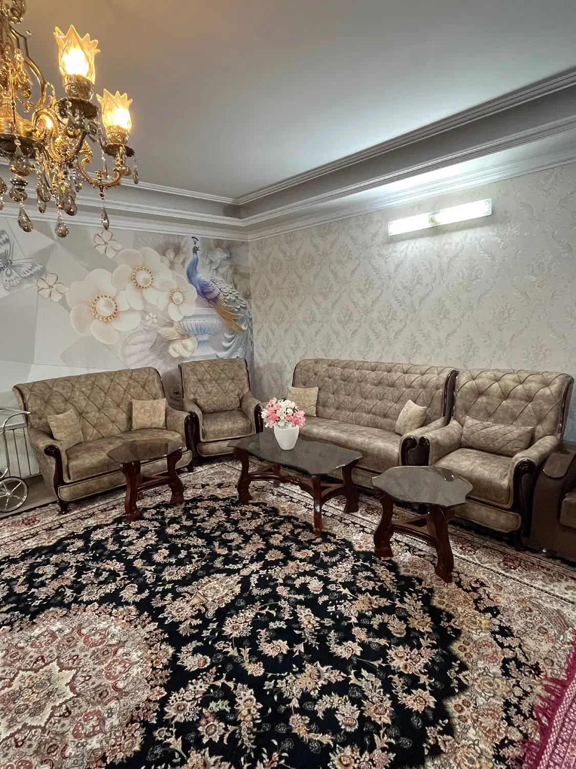 مبل سالم در حد نو|مبلمان خانگی و میز عسلی|مشهد, گوهرشاد|دیوار