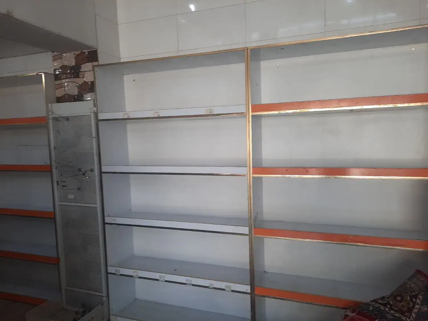 تعداد ۲۵ عدد قفسه ام دی اف|کتابخانه، شلف، قفسه‌های دیواری|کرمانشاه, |دیوار