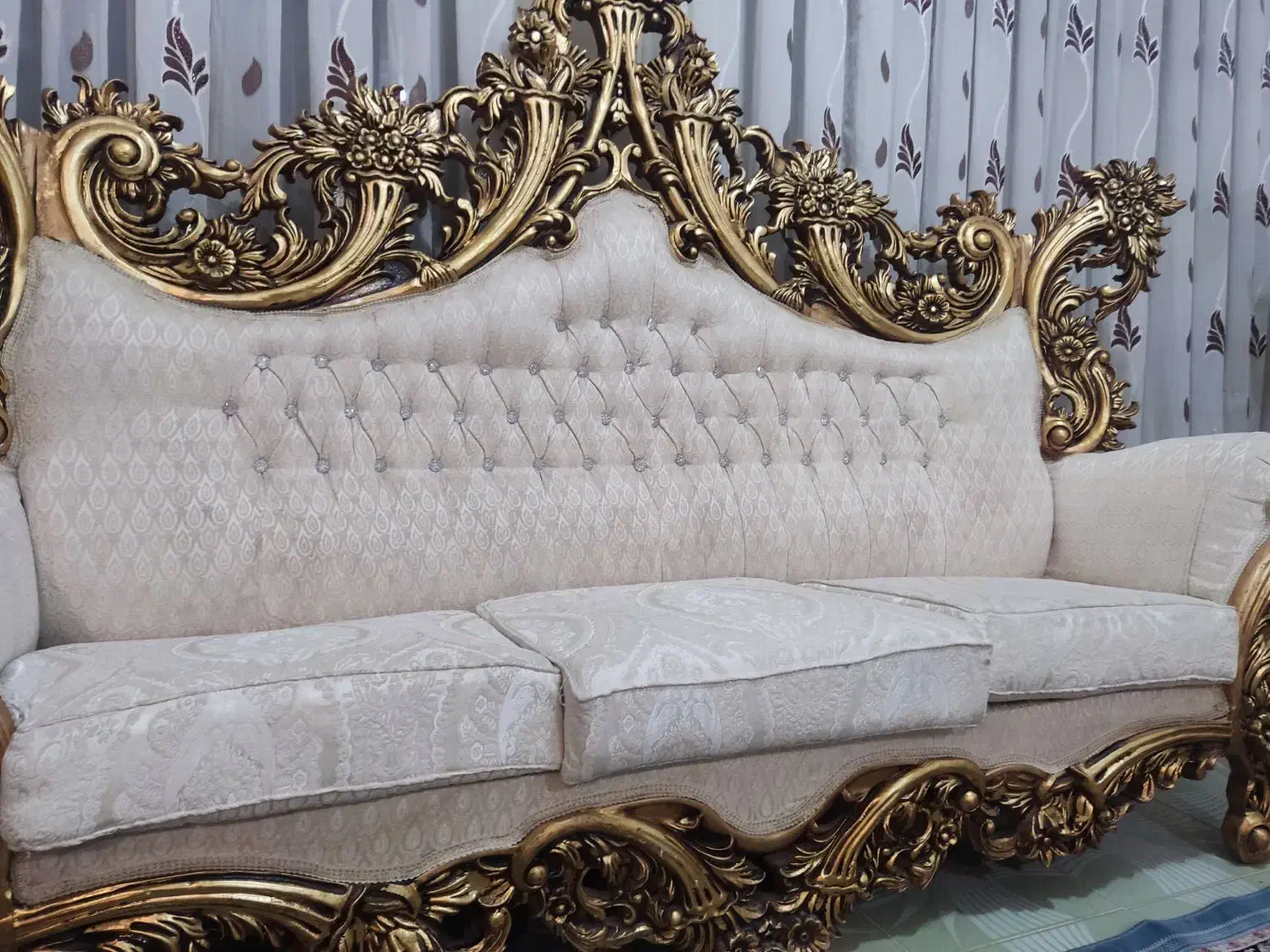 مبلمان ۹ نفره|مبلمان خانگی و میز عسلی|قلعه گنج, |دیوار