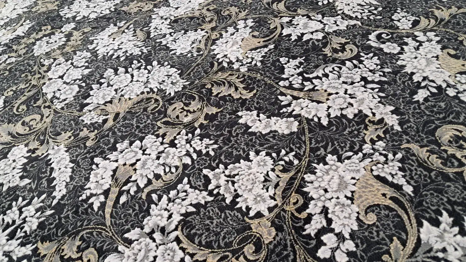 ۳تخته فرش۹متری در حدنو۱۲۰۰شانه ۳۶۰۰ تراکم|فرش|کرج, عظیمیه|دیوار