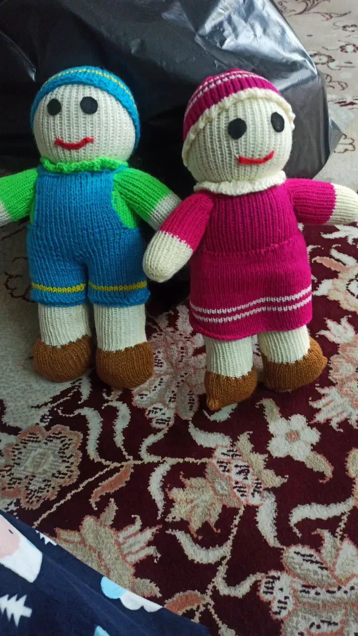 عروسک|اسباب‌بازی بچه|همدان, |دیوار