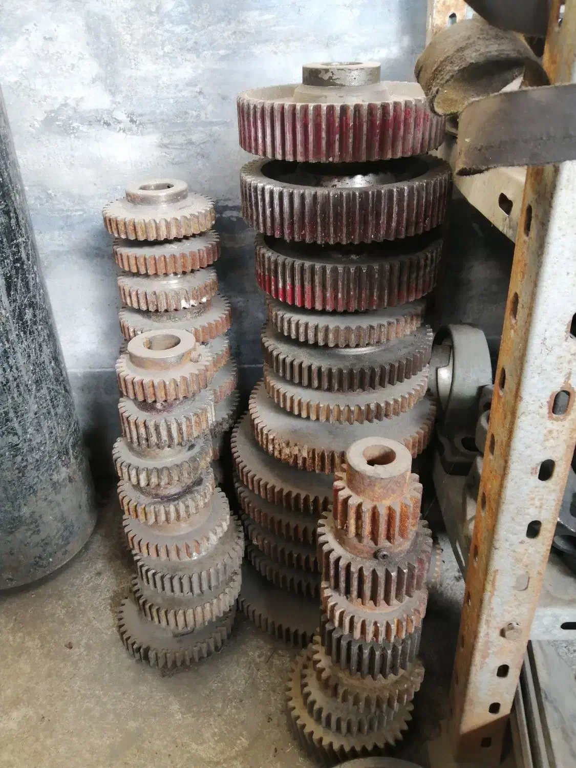 موتور گیربکس غلطک آهنی وروکش لاستیکچرخ دنده|ابزارآلات|شهرضا, |دیوار