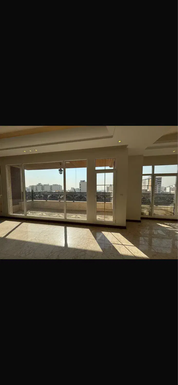 دروس. آپارتمان ۳۰۰ متری ۴ خواب / کلید نخورده|فروش آپارتمان|تهران, دروس|دیوار