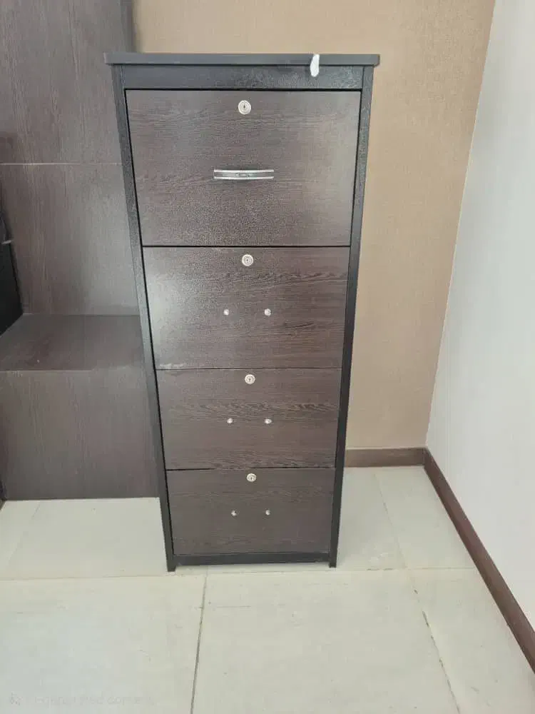 فایل و کتابخانه وصندلی اداری|دفتر کار|مشهد, نیروی هوایی|دیوار