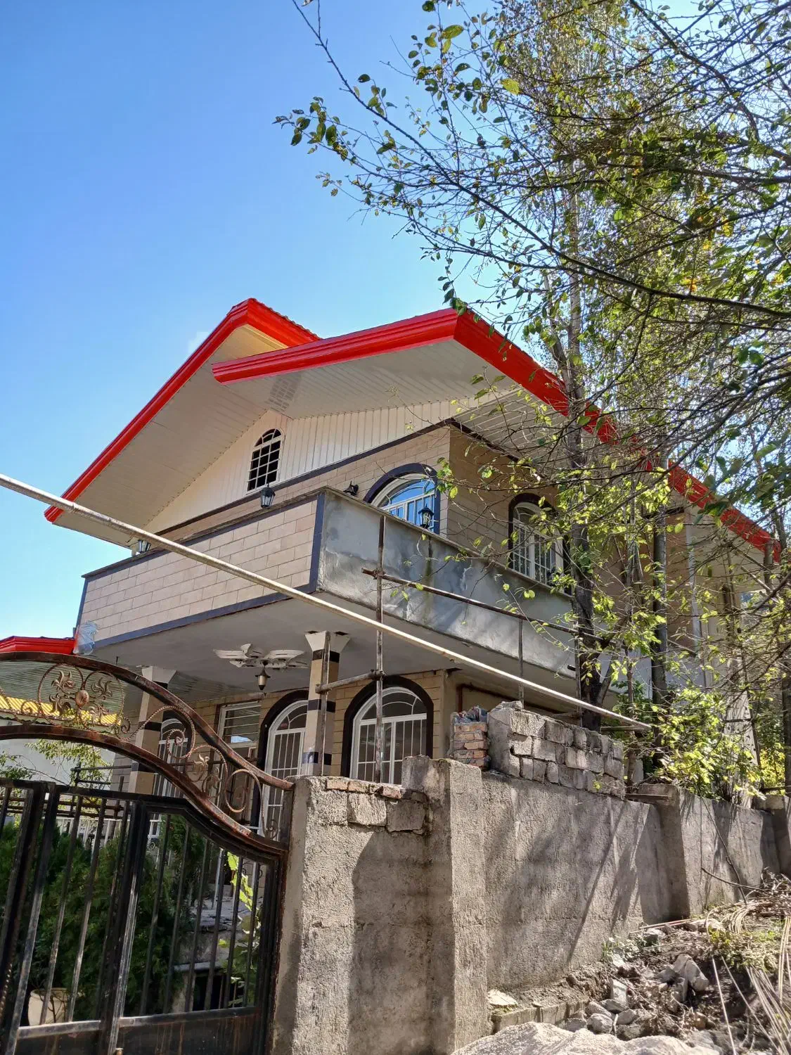 نقاشی نما لمبه ودرب وپنچره|خدمات پیشه و مهارت|اردبیل, |دیوار