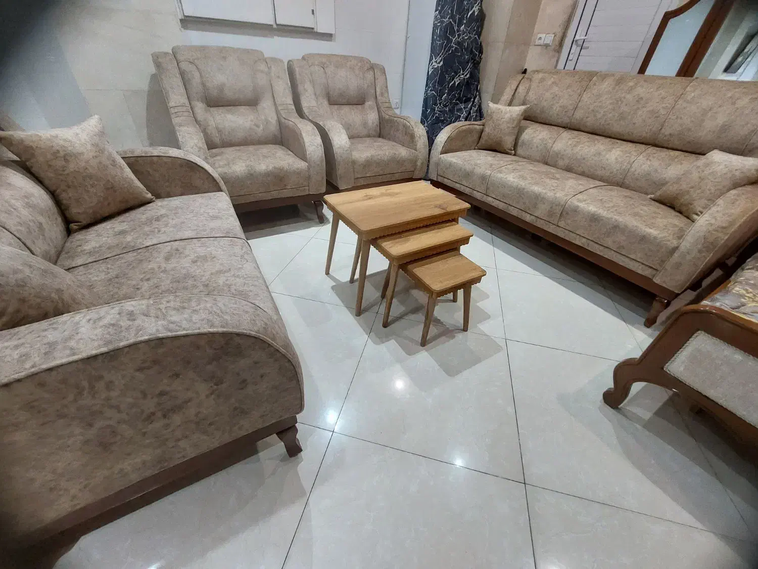 مبل کمجا ایپک گالری کلبه چوب|مبلمان خانگی و میز عسلی|قم, زنبیل آباد|دیوار