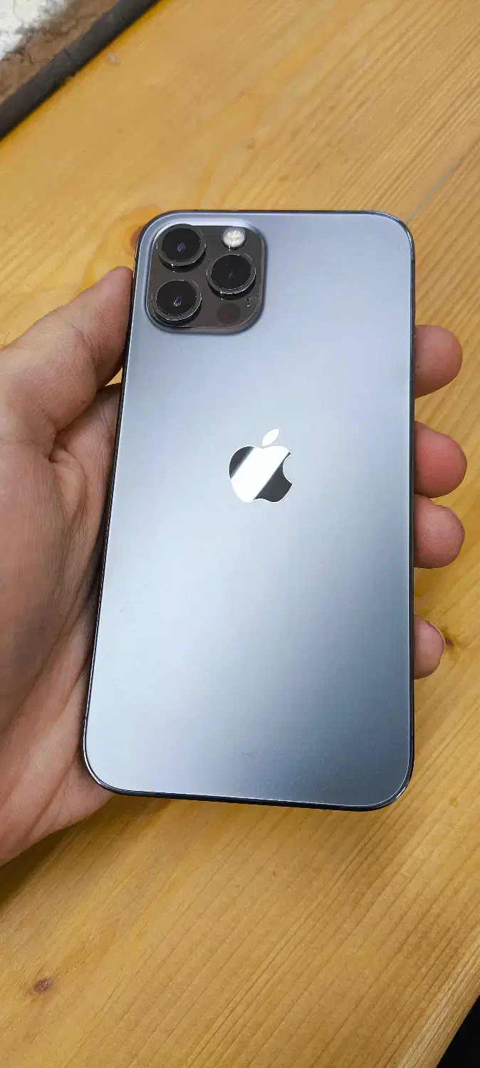 12pro|موبایل|سلماس, |دیوار