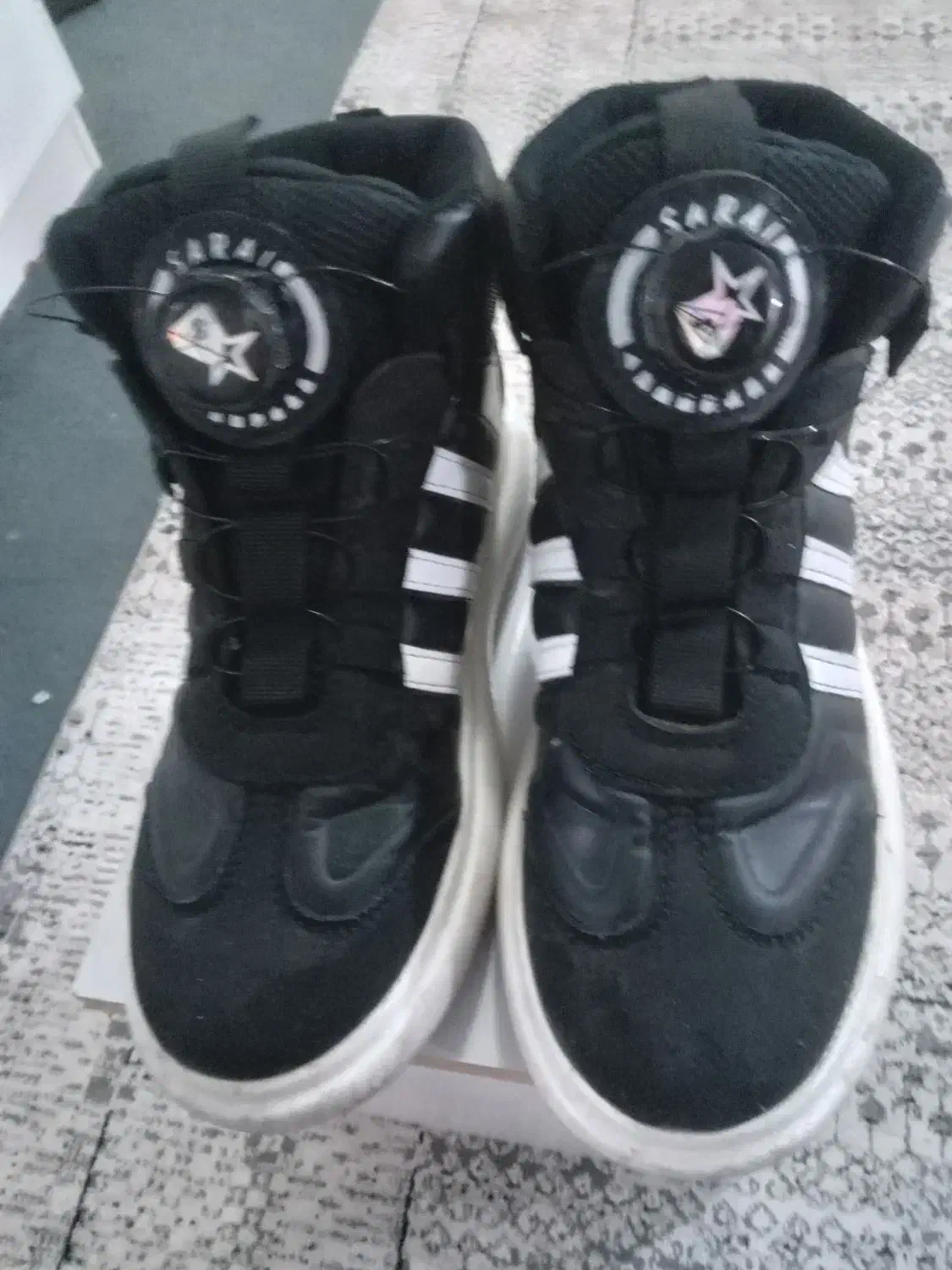 نیم بوت زیبا|کیف، کفش، کمربند|رباط‌کریم, شهرک درخشان|دیوار