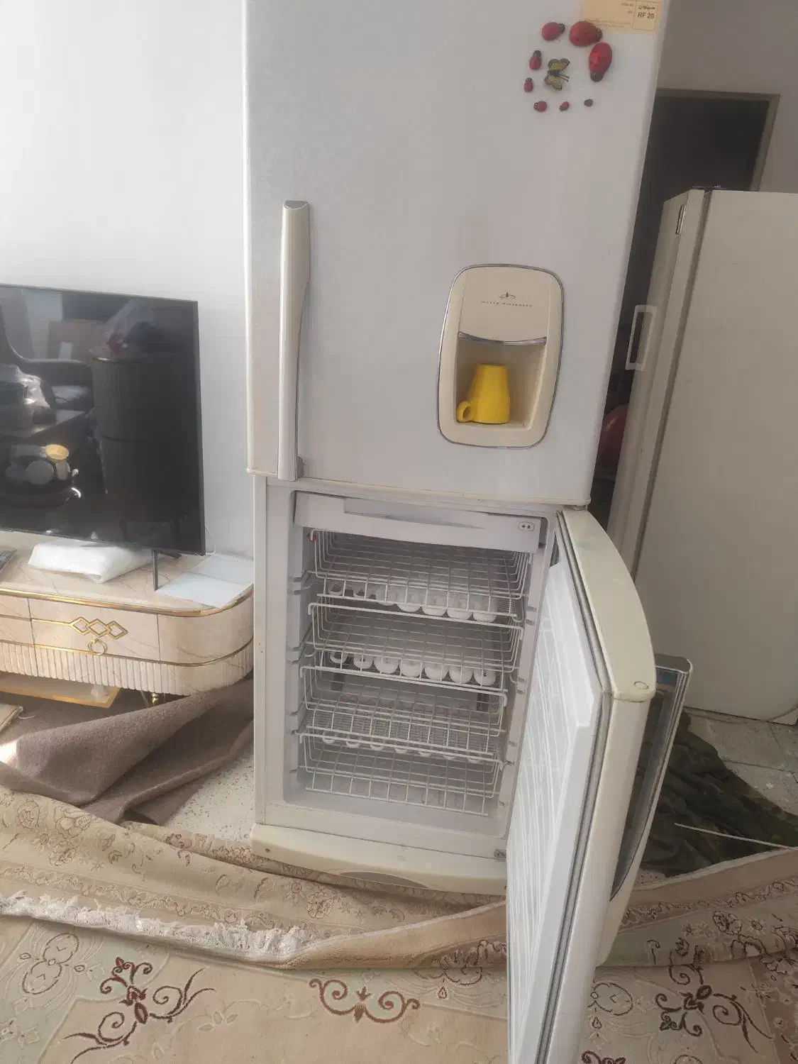 یخچال مارک سیلوان کاملاً سالم و تمیز در حد نو|یخچال و فریزر|هشتگرد, شهرک آفتاب|دیوار