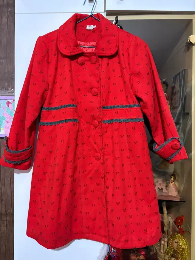 کاپشن|لباس|شیراز, شهرک سراج‎|دیوار