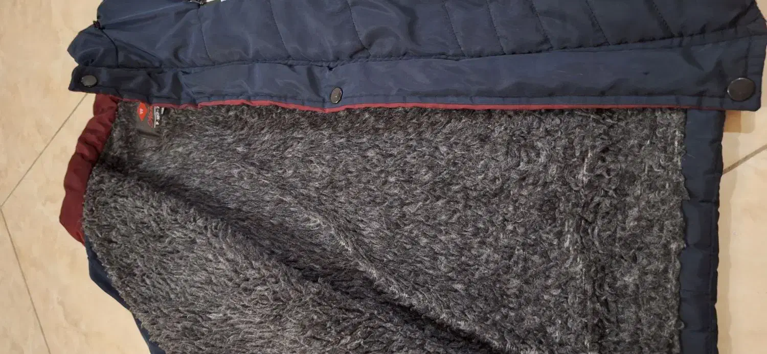 لباس|لباس|رودهن, |دیوار