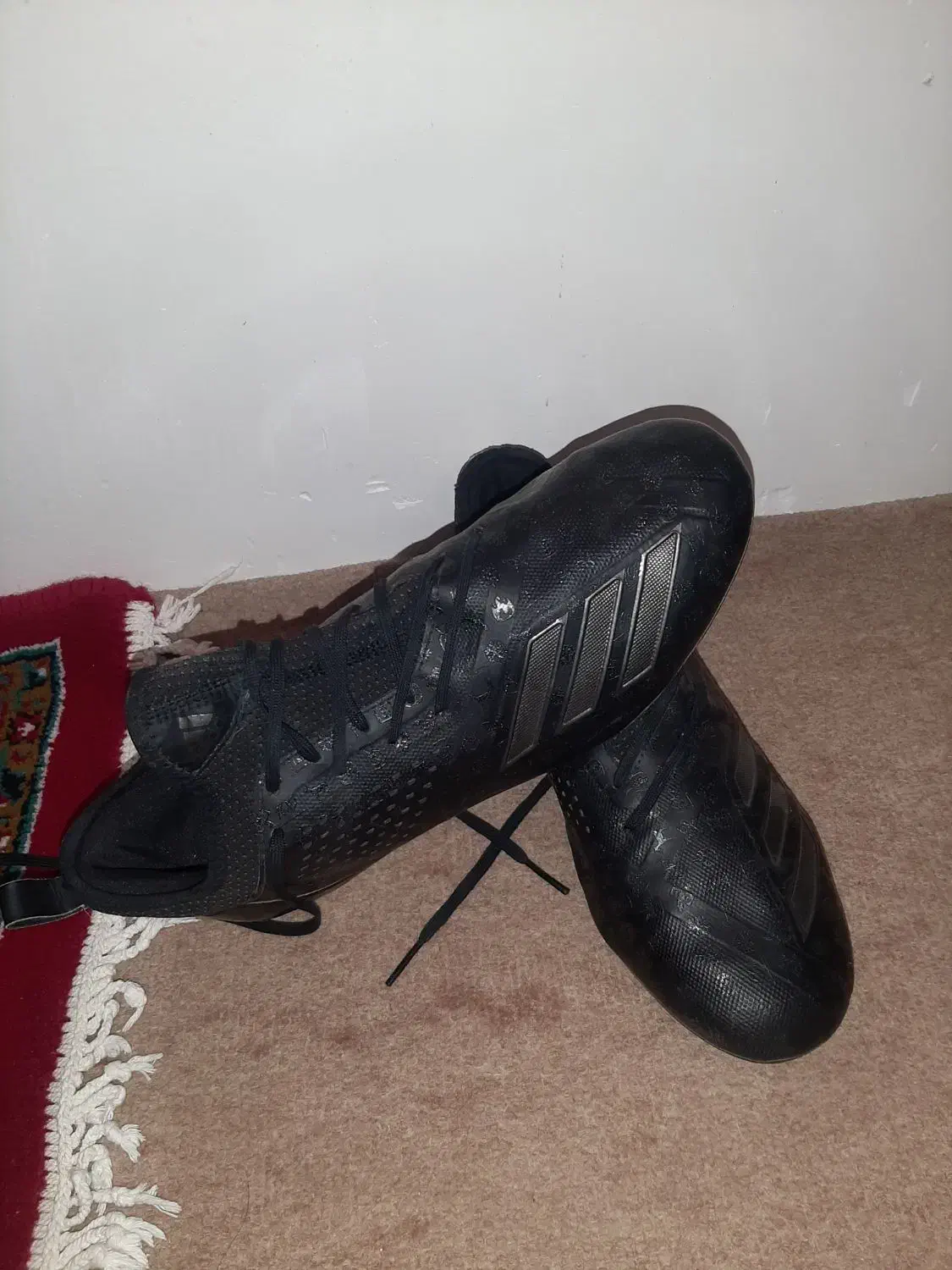 کفش فوتبالی(استوک)|کیف، کفش، کمربند|گیلان غرب, |دیوار