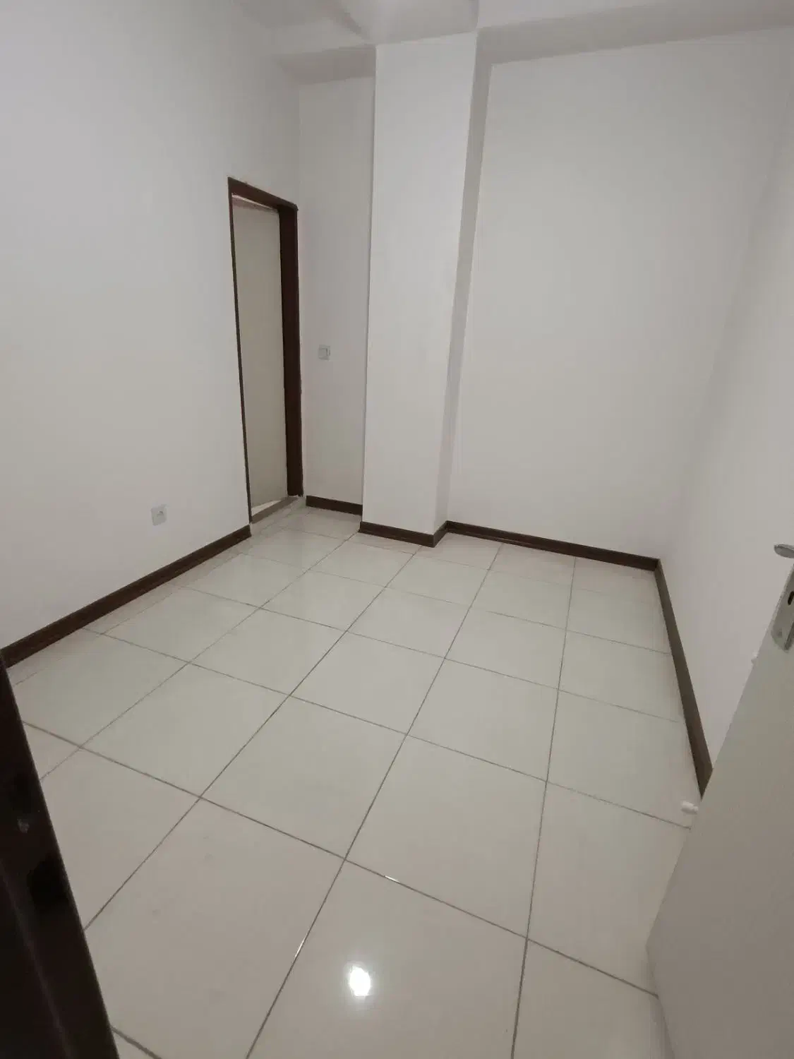 طبقه دوم نوساز سبزدشت|فروش آپارتمان|بهارستان, |دیوار