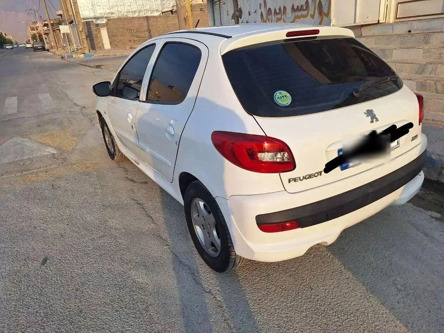 ۲۰۷ فلز خونگی|خودرو سواری و وانت|خورموج, |دیوار