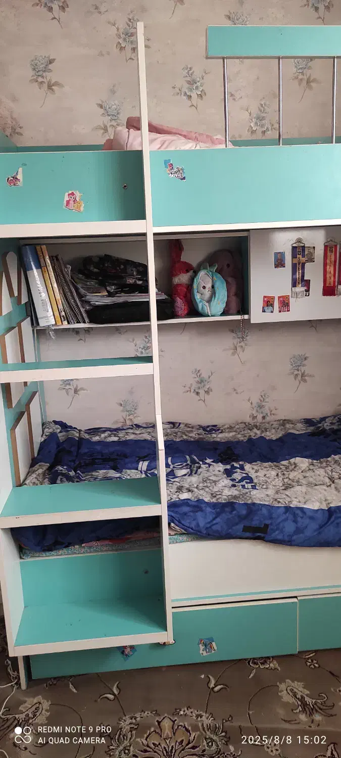 تخت دو طبقه چوبی|تخت و سرویس خواب|دزفول, |دیوار