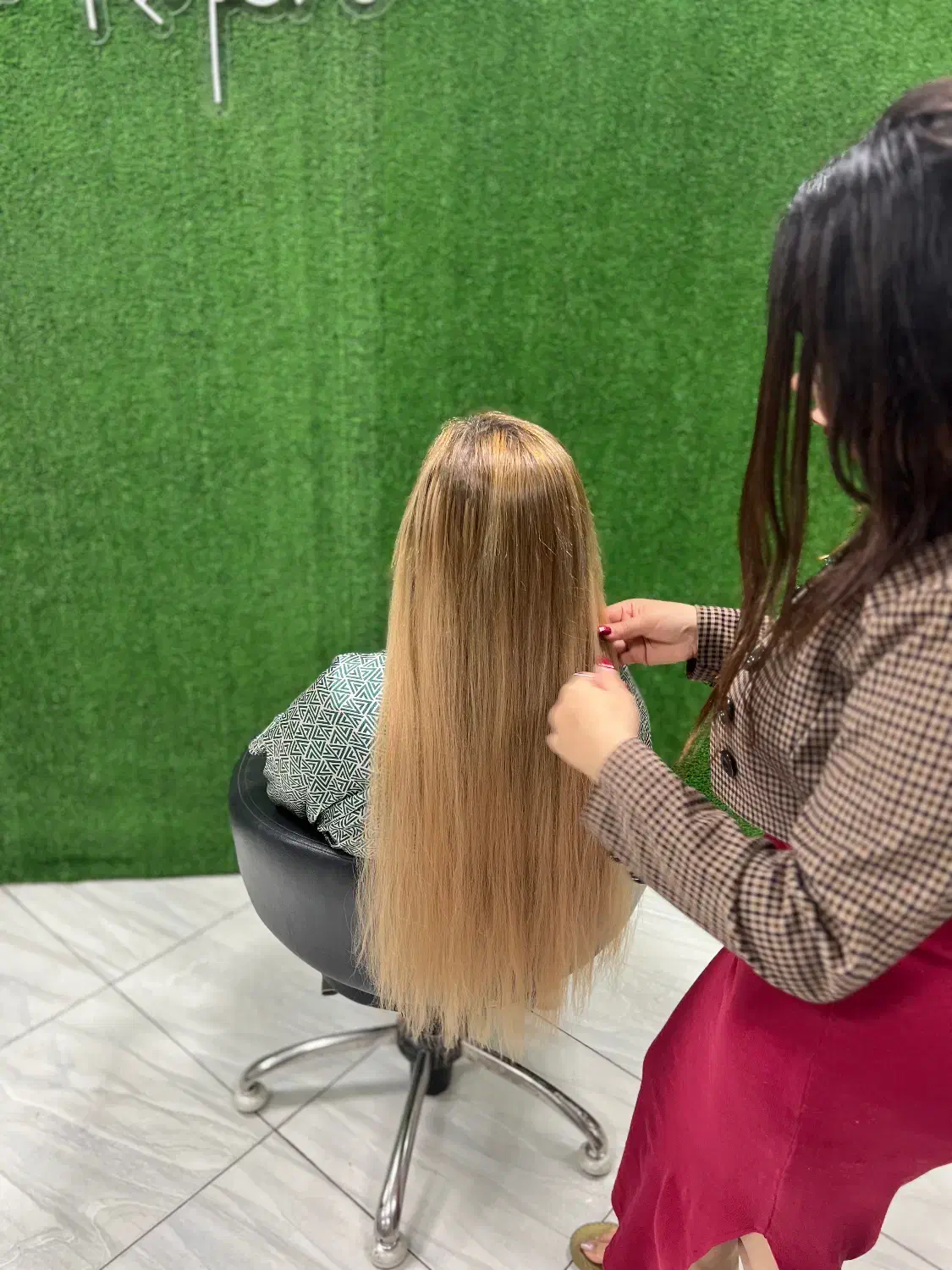 اکستنشن مو.|خدمات آرایشگری و زیبایی|آستانه اشرفیه, |دیوار