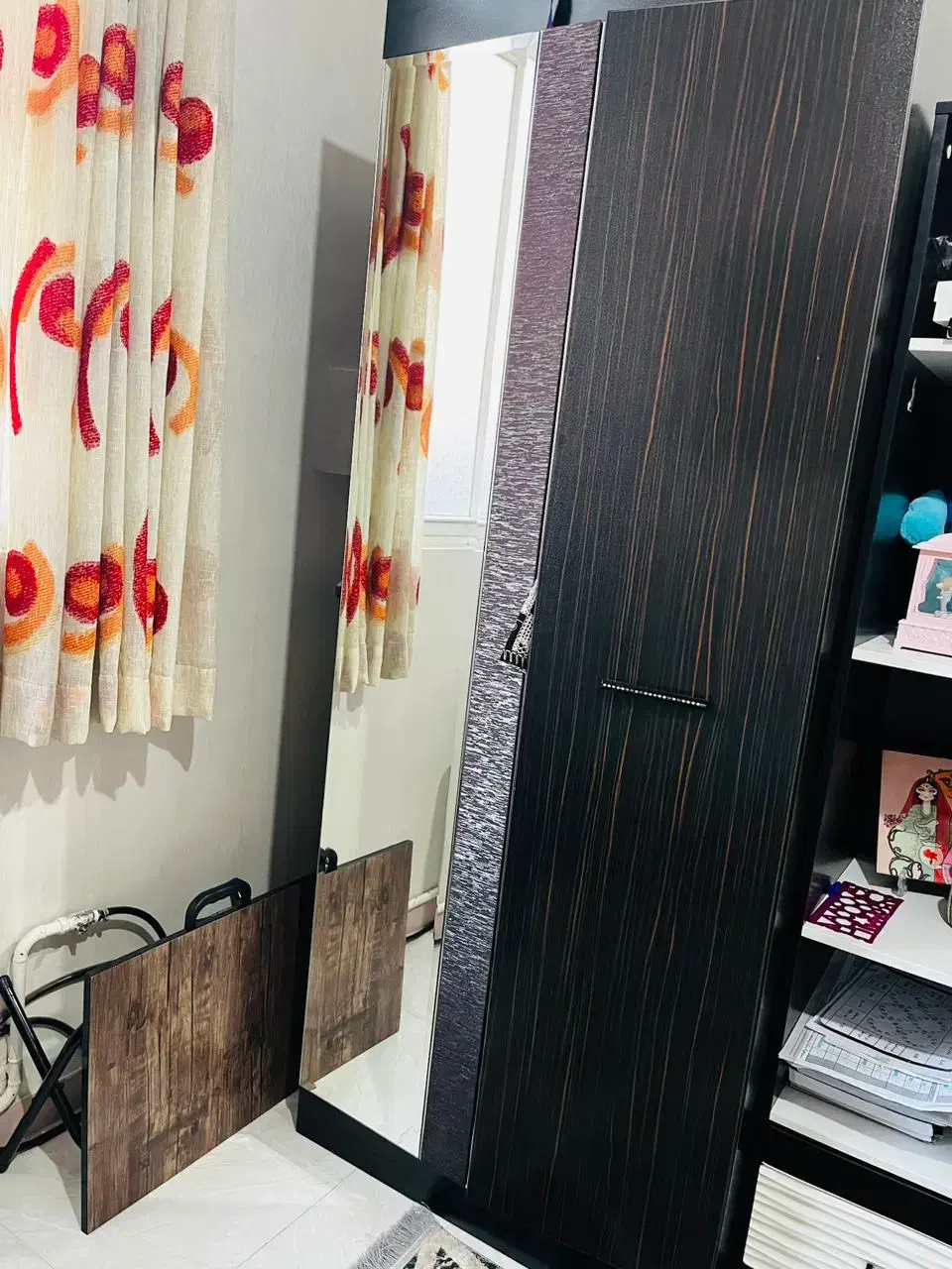 کمد|جاکفشی، کمد، دراور|رودهن, |دیوار