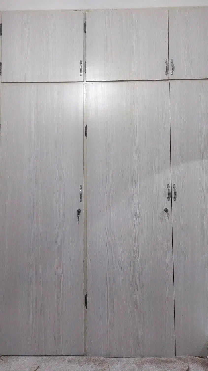 درب کمددیواری|جاکفشی، کمد، دراور|گلستان (تهران), |دیوار