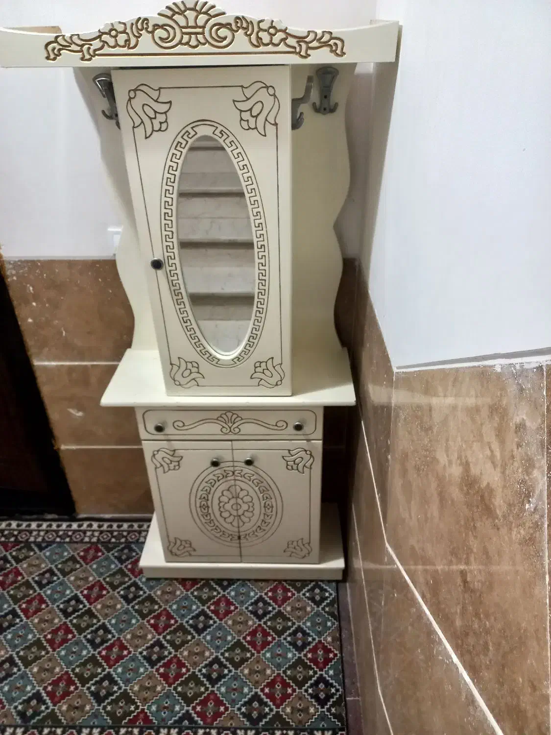 جاکفشی|جاکفشی، کمد، دراور|فشاپویه, |دیوار