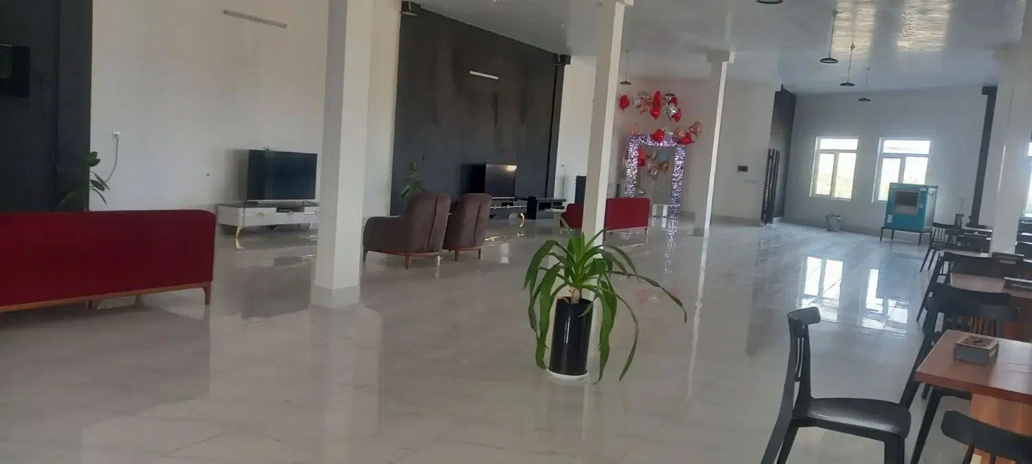 نیروی خانم نیمه وقت تمام وقت کار در کافه|استخدام سرایداری و نظافت|تایباد, |دیوار