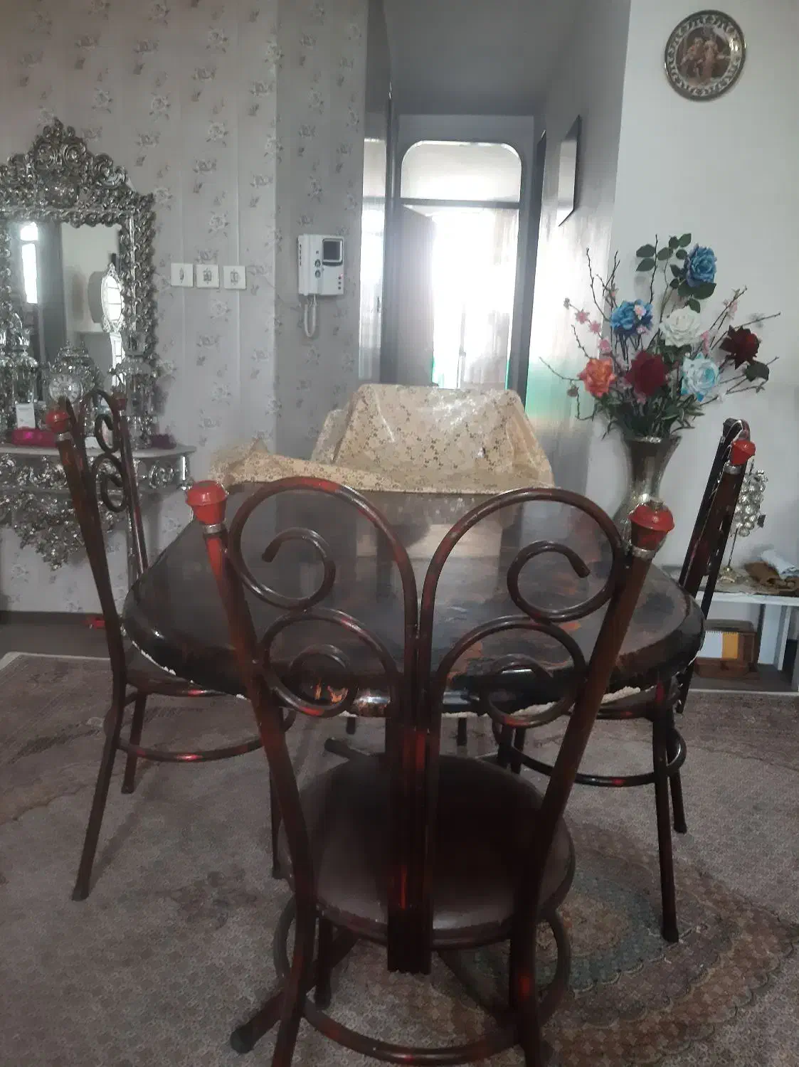 میز غذا خوری|میز و صندلی غذاخوری|ارومیه, |دیوار