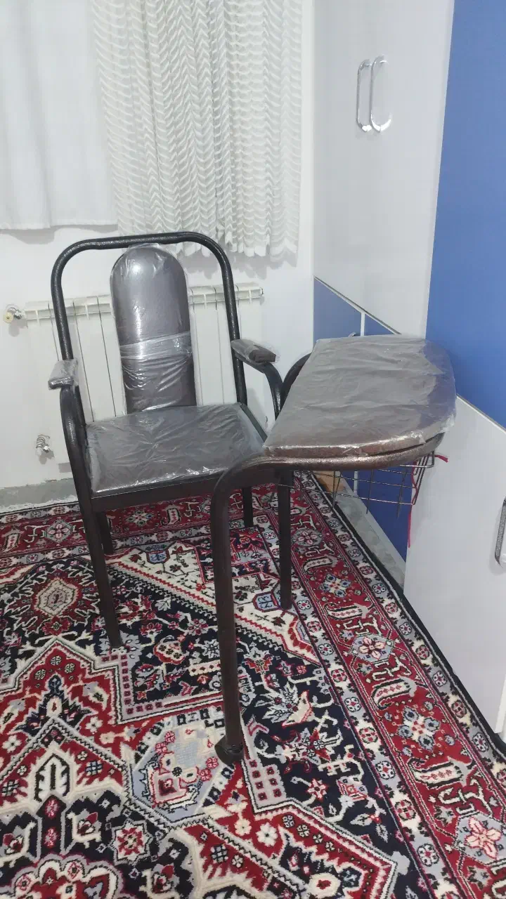 صندلی نماز|صندلی و نیمکت|رشت, فلسطین|دیوار