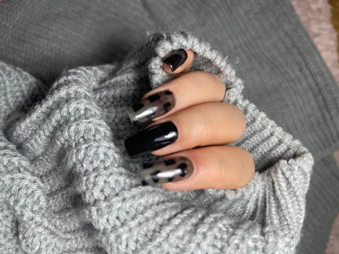 کاشت ناخن فقط۲۵۰ اندیشه فاز یک|خدمات آرایشگری و زیبایی|اندیشه, اندیشه فاز ۱|دیوار