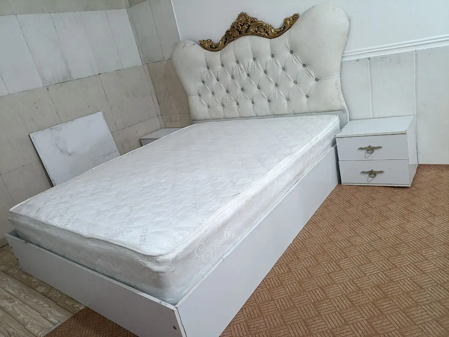 تخت خواب دونفره|تخت و سرویس خواب|دهدشت, |دیوار