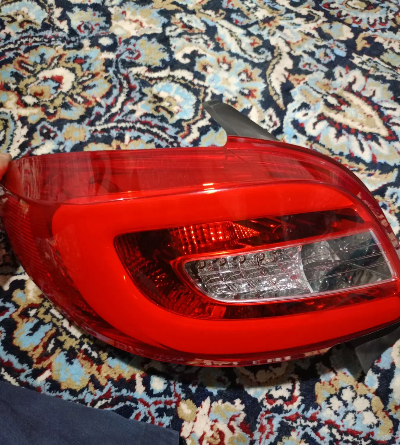 چراغ عقب 207|قطعات یدکی و لوازم جانبی|سنندج, |دیوار