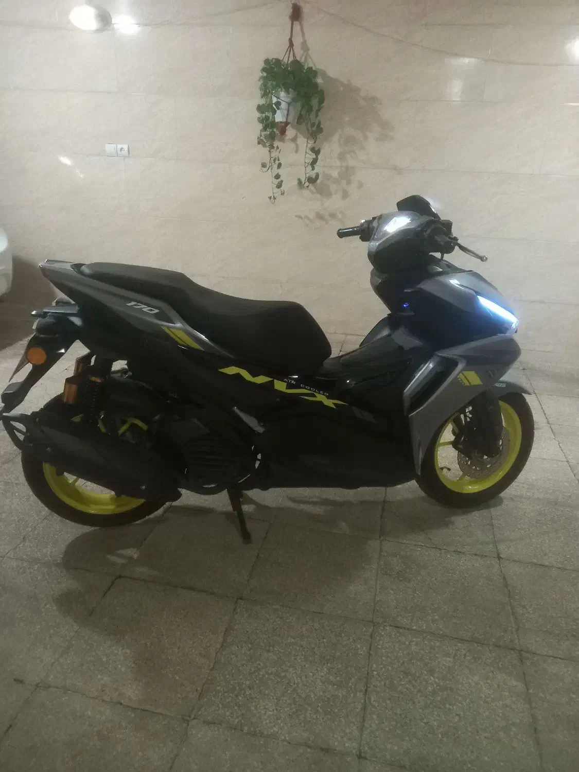 طرح آیروکس NVX مدل۱۴۰۳|موتورسیکلت|تهران, خزانه|دیوار