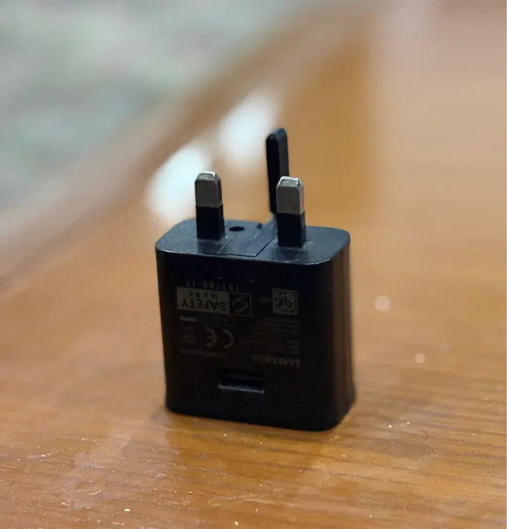 شارژر ۱۸ وات اورجینال سامسونگ|لوازم جانبی موبایل و تبلت|ساری, |دیوار