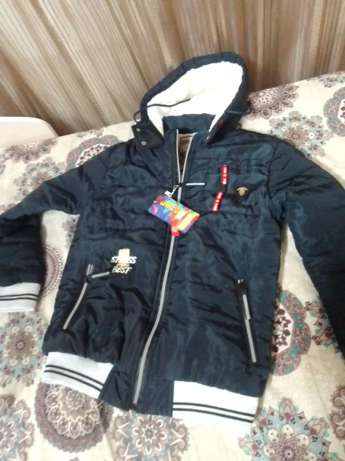 کاپشن نو پسرانه سایز مدیوم|لباس|اصفهان, پوریای ولی|دیوار