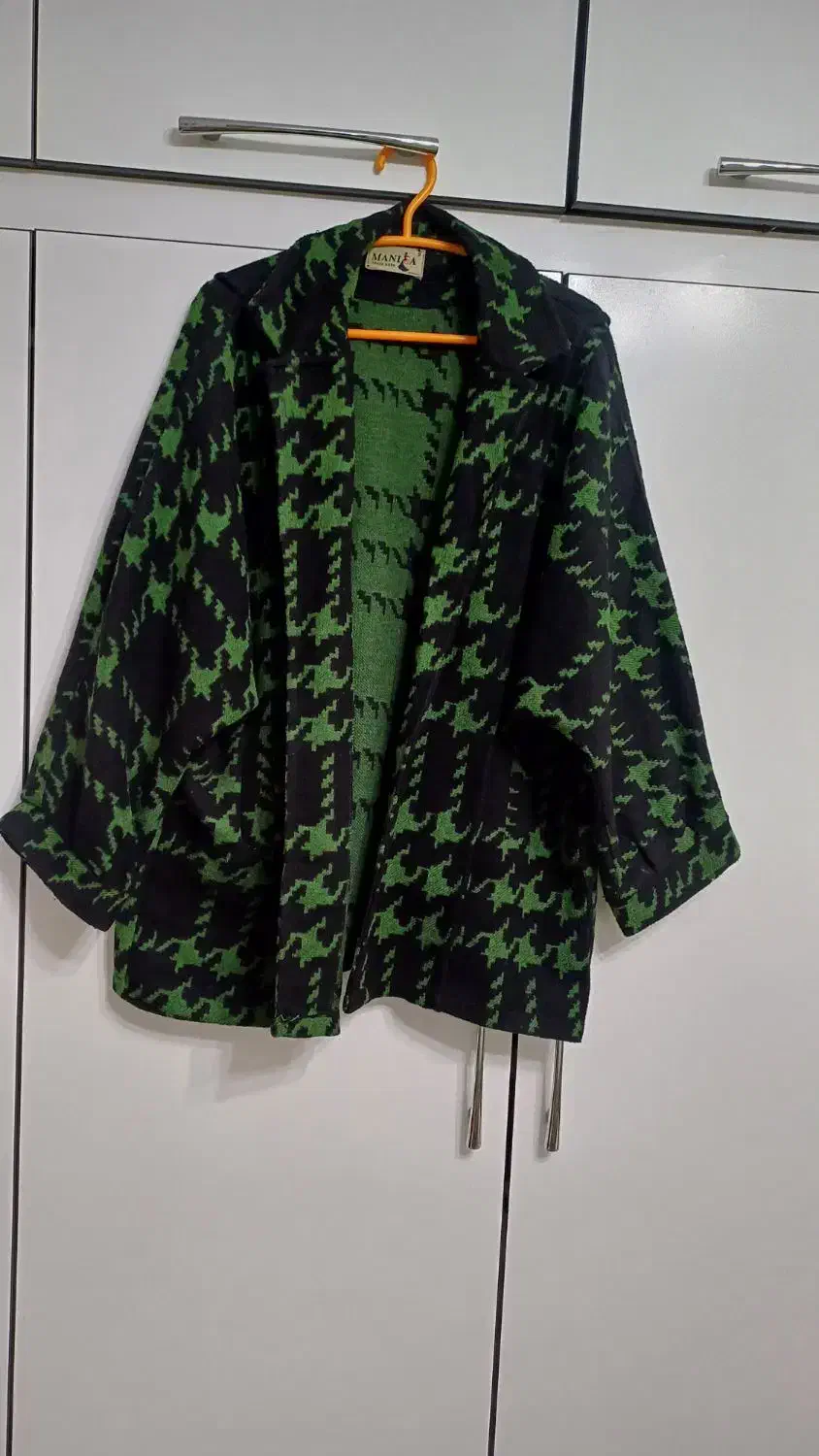 لباسهای نو ودرحدنو قیمت مناسب|لباس|فولادشهر, A2|دیوار