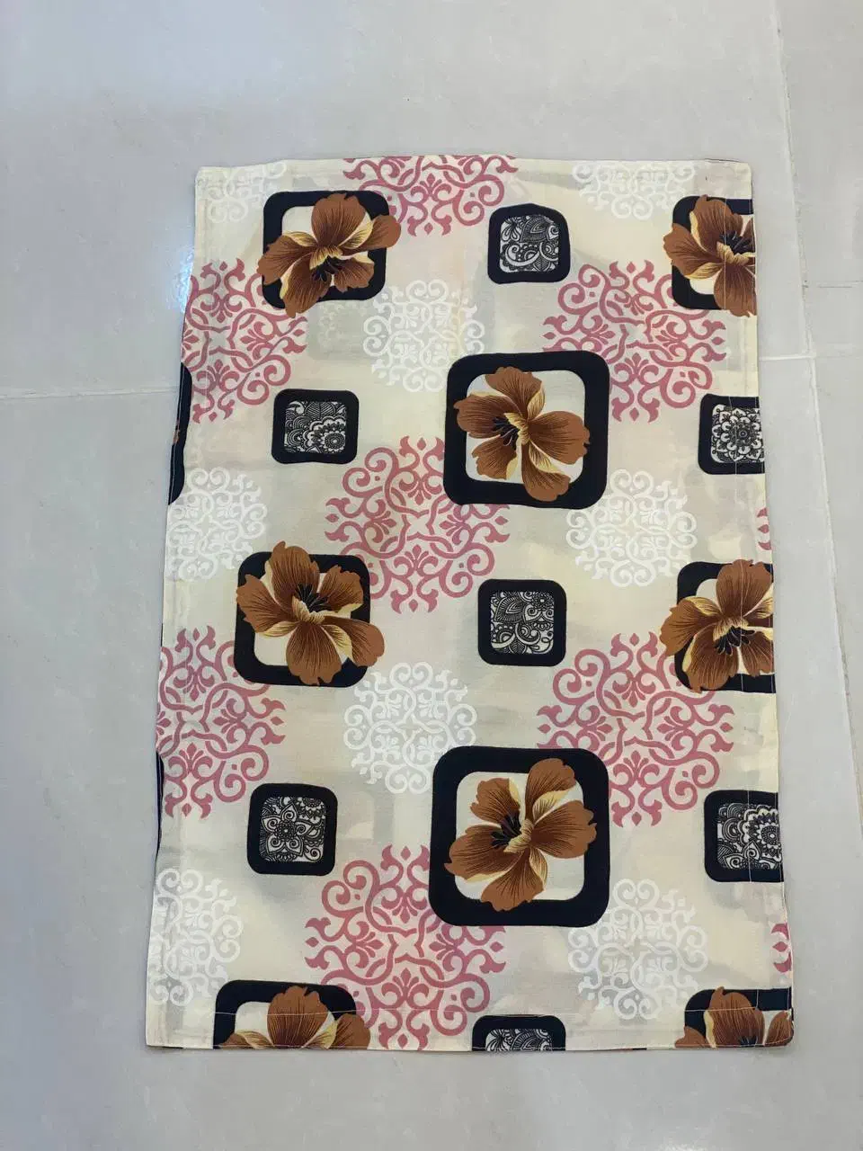 روبالشتی تازە|رختخواب، بالش، پتو|سقز, |دیوار