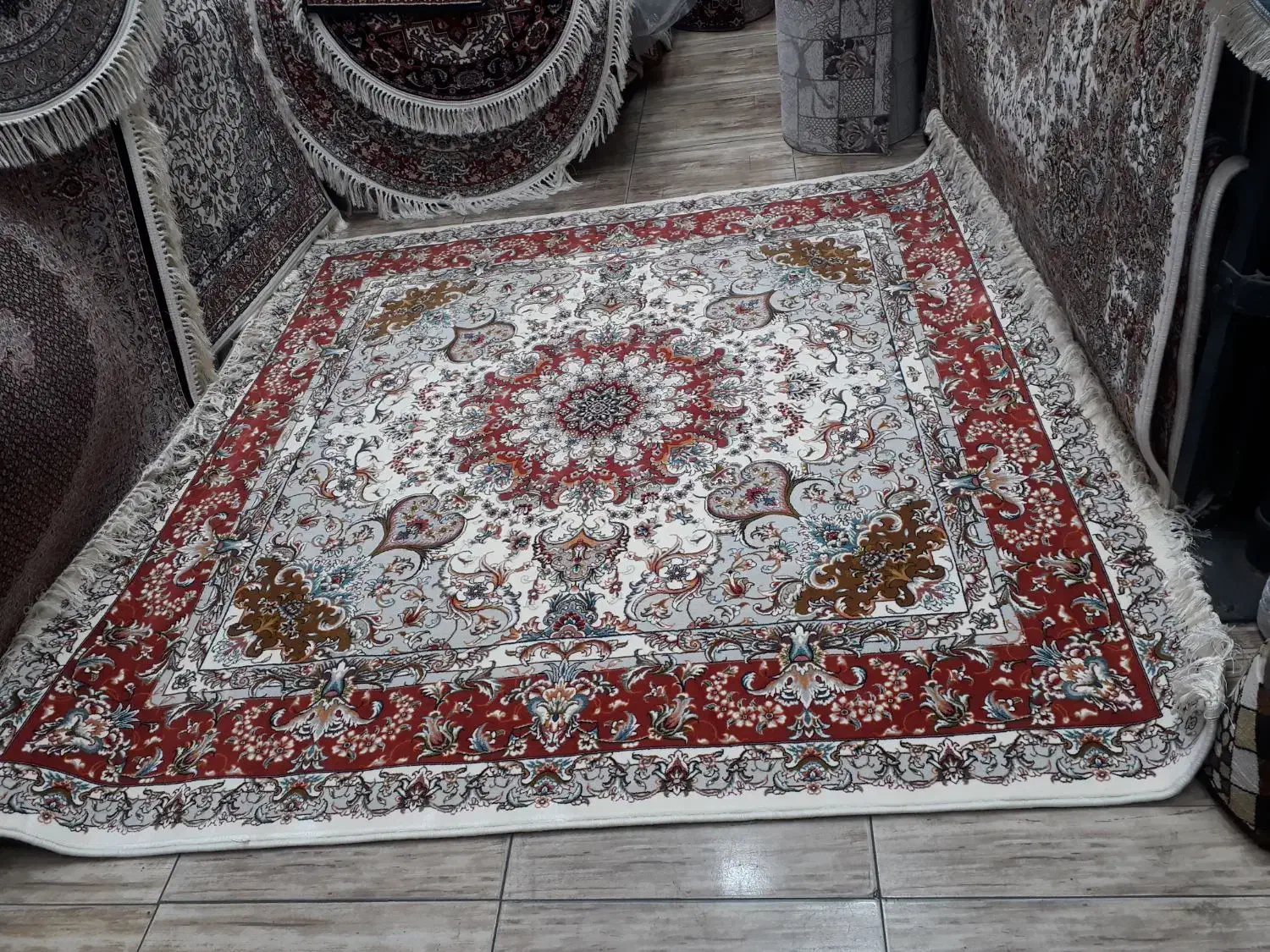 فرش،آشپزخانه فرش اولیا تبریز ۴مترمربع ماشینی ۲×۲|فرش|تبریز, |دیوار