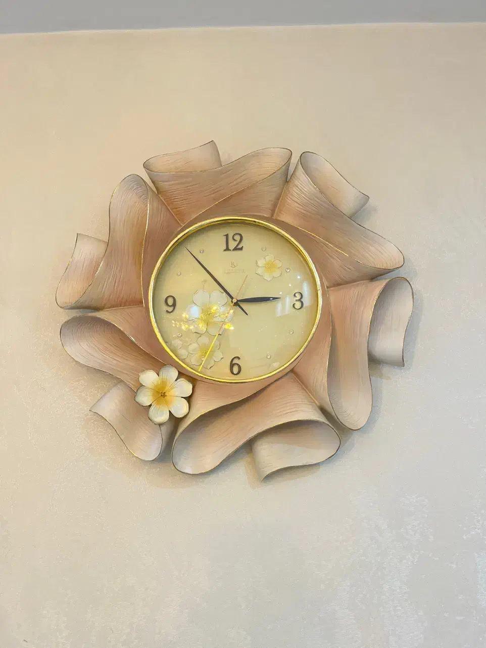 ساعت و تابلو نقره|ساعت دیواری و تزئینی|ری, اقدسیه|دیوار