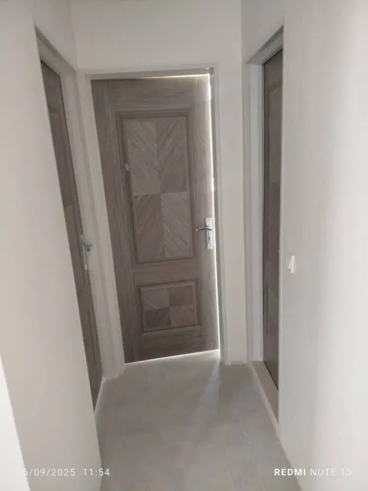 ۸۷ متر دو خواب فول با پارکینگ غیرمزاحم باکس تک درب