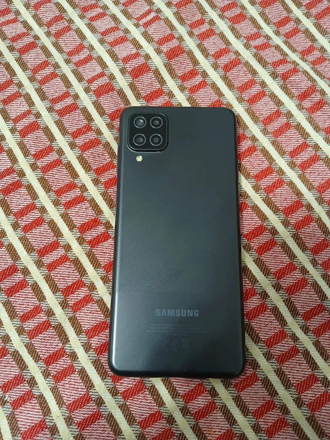 A12 خاموش|موبایل|اندیشه, اندیشه فاز ۱|دیوار