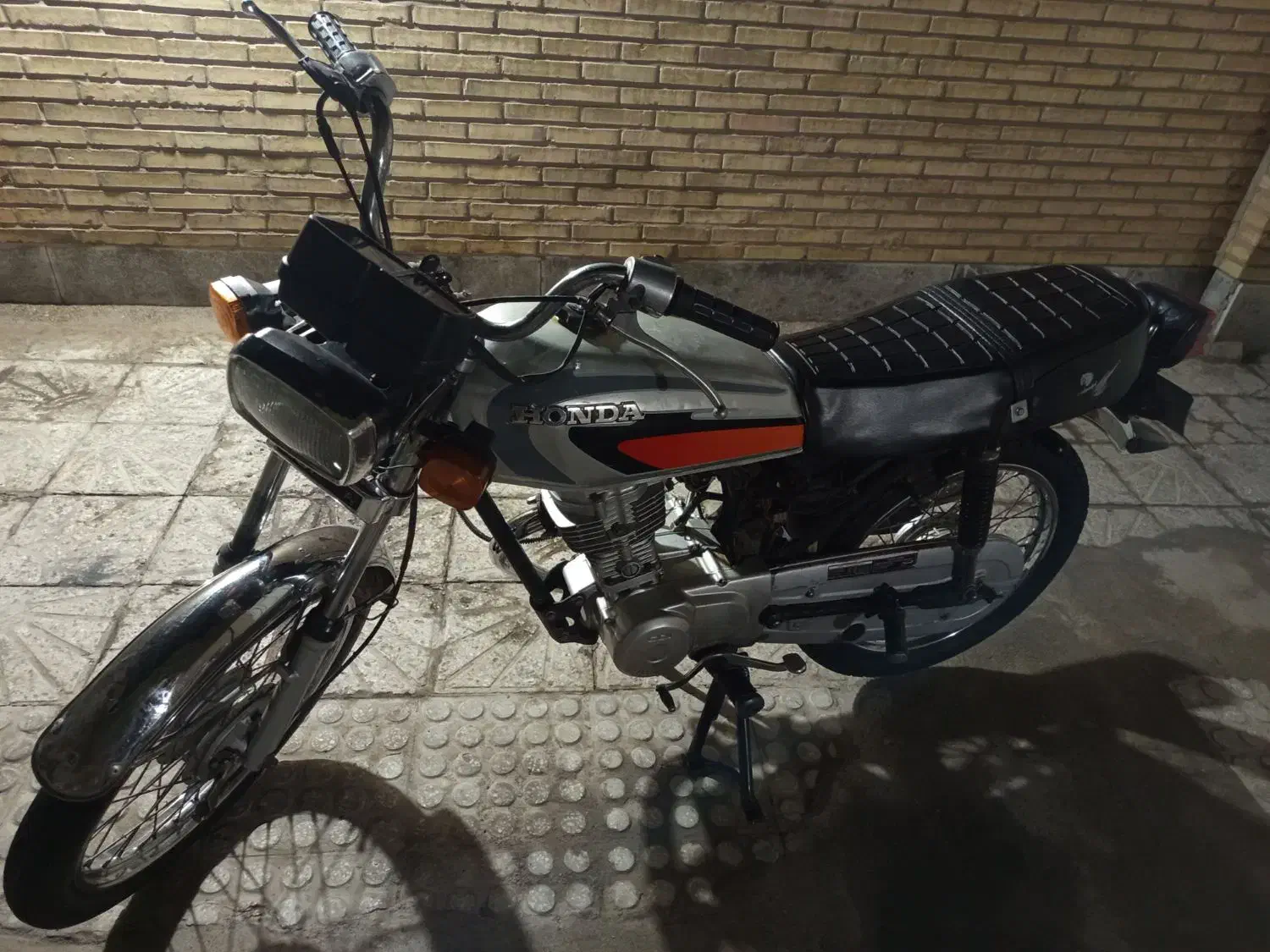 هوندا ۱۲۵|موتورسیکلت|یزد, |دیوار