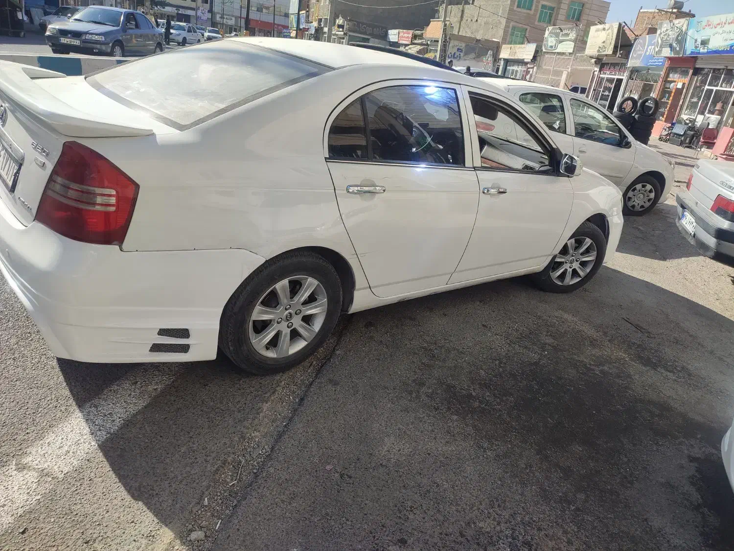 لیفان ۶۲۰مدل۹۵|خودرو سواری و وانت|تهران, امام زاده عبدالله|دیوار