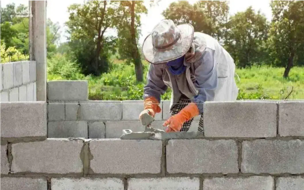 بنا هستم آماده همکاری انجام کلیه کارهای سفت کاری|خدمات پیشه و مهارت|تهران, گمرک|دیوار